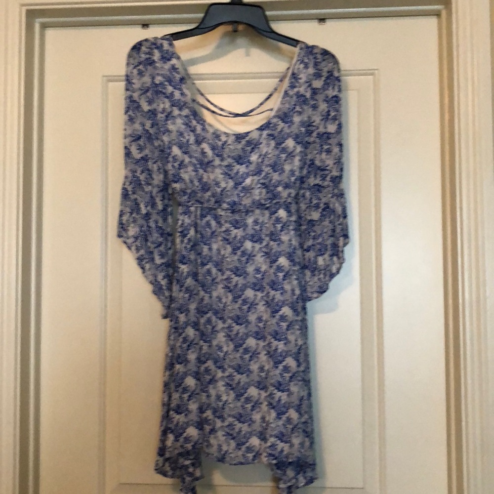 White and dark blue Floral dress